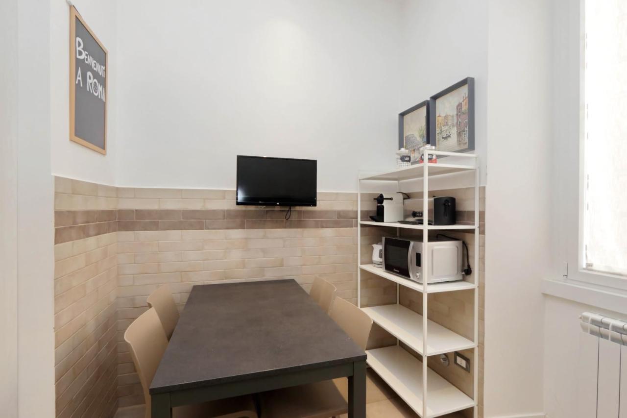 Apartment Vatican Museum Bright Up To 8 People Rom